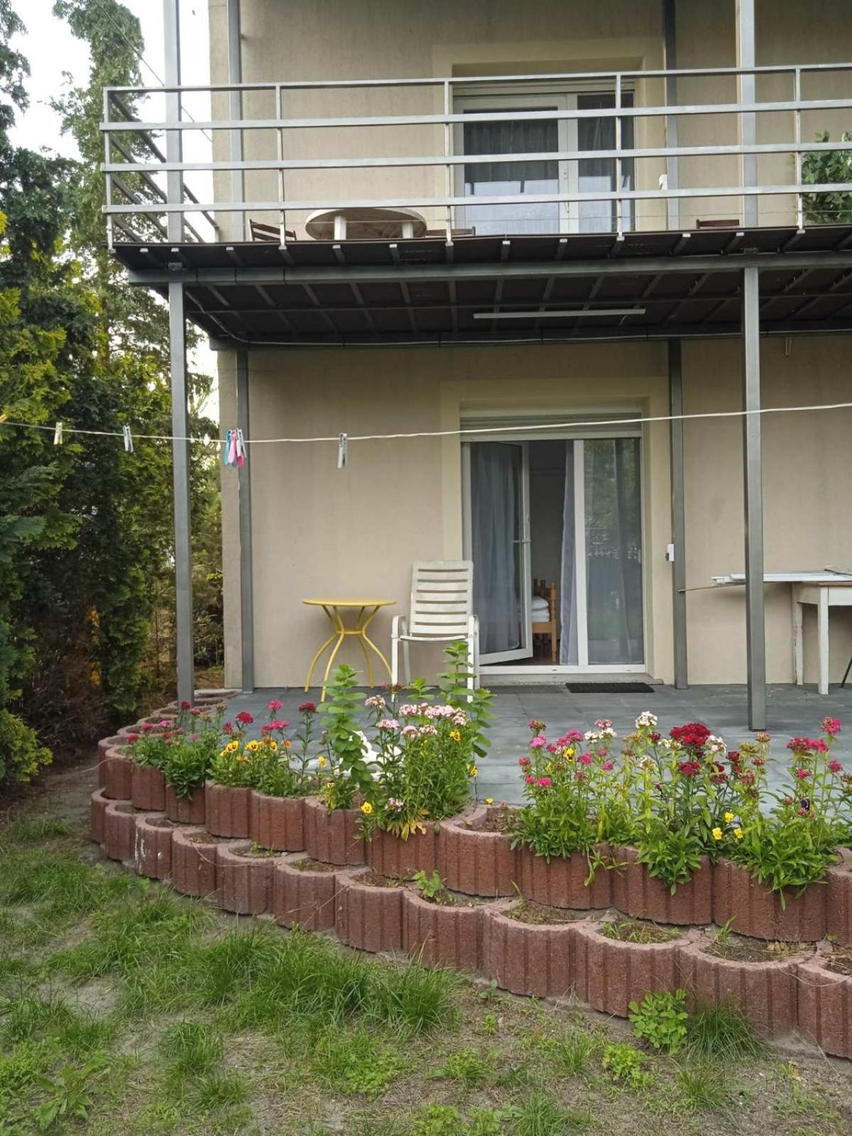 Konty Apartment *